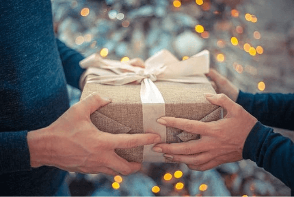 6 Creative Gift Ideas To Surprise Your Partner With