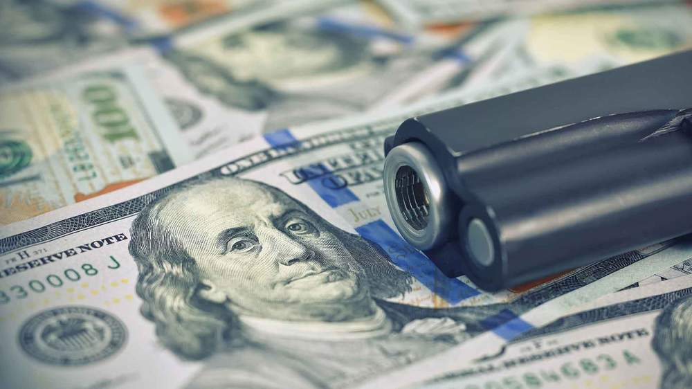 7 Financial Tips for Buying a Gun